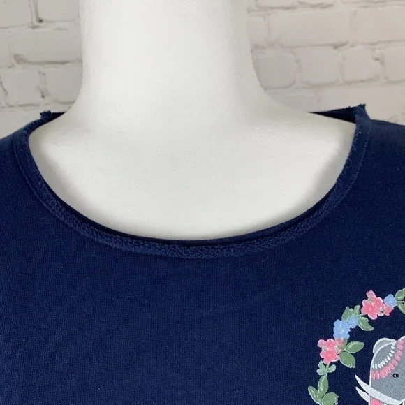 Crown & Ivy 3/4 Raw Edge Ellie Sweeper Top Navy M - Picture 10 of 13